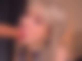Live cam show with Bllowjoyy - Dirty on Dare Cams