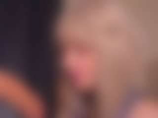 Bllowjoyy's Live Sex Cam Show