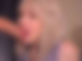 Bllowjoyy's Live Sex Cam Show