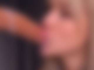 Bllowjoyy's Live Sex Cam Show
