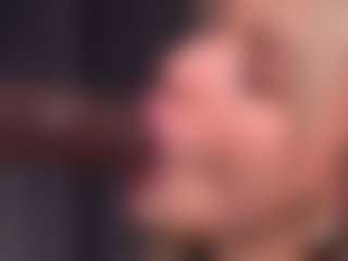 Bllowjoyy's Live Sex Cam Show