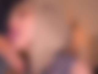 Live cam show with Bllowjoyy - Teen (18+) on Camiplay Live