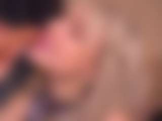 Bllowjoyy's Live Sex Cam Show
