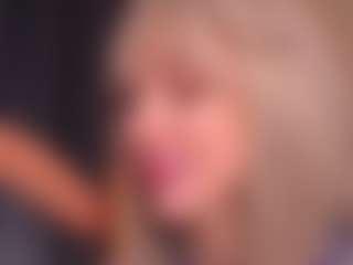 Bllowjoyy's Live Sex Cam Show