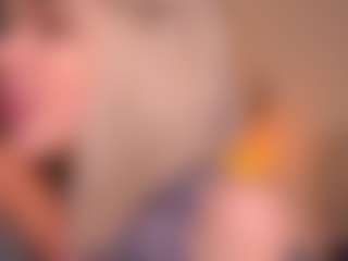 Bllowjoyy's Live Sex Cam Show