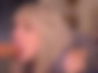 Bllowjoyy's Live Sex Cam Show