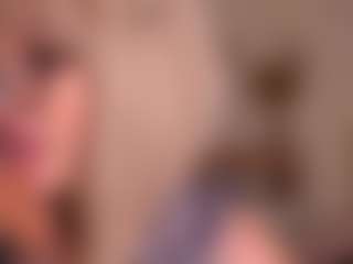 Live cam show with Bllowjoyy - College on liverealitysex.com