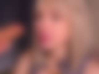Live cam show with Bllowjoyy - Pornstar BBW on Mixed Magazine Live