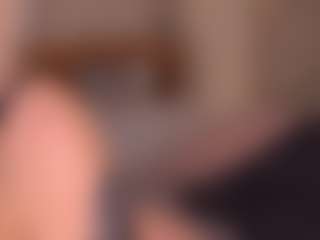 Bllowjoyy's Live Sex Cam Show