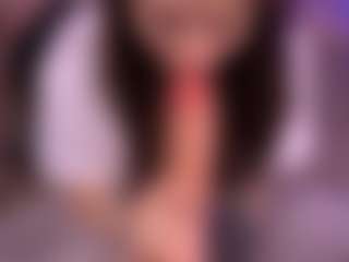 Bllowjoyy's Live Sex Cam Show