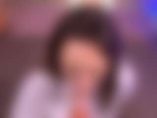 Bllowjoyy's Live Sex Cam Show