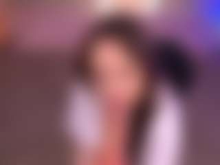 Bllowjoyy's Live Sex Cam Show