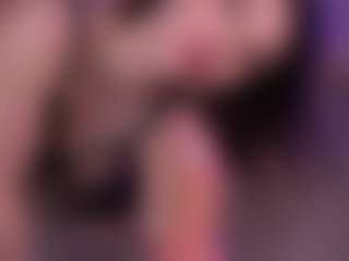 Bllowjoyy's Live Sex Cam Show
