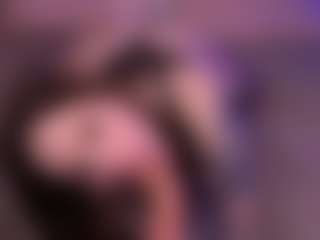 Bllowjoyy's Live Sex Cam Show