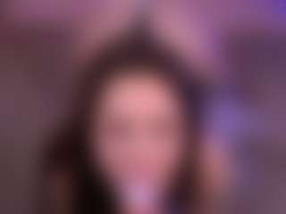 Bllowjoyy's Live Sex Cam Show