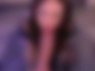 Bllowjoyy's Live Sex Cam Show