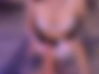 Bllowjoyy's Live Sex Cam Show