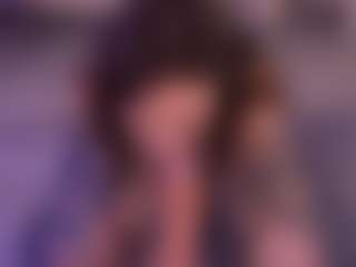 Bllowjoyy's Live Sex Cam Show