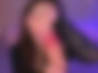 Bllowjoyy's Live Sex Cam Show