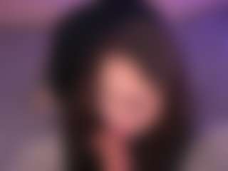 Bllowjoyy's Live Sex Cam Show