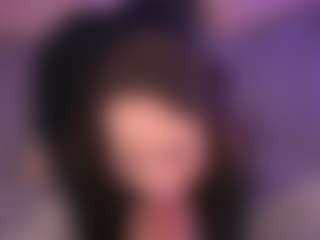 Bllowjoyy's Live Sex Cam Show