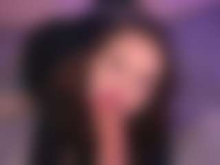 Bllowjoyy's Live Sex Cam Show