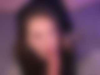 Bllowjoyy's Live Sex Cam Show