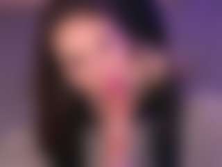 Bllowjoyy's Live Sex Cam Show