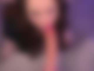 Bllowjoyy's Live Sex Cam Show