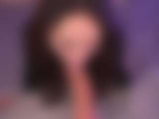 Bllowjoyy's Live Sex Cam Show
