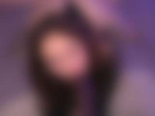 Bllowjoyy's Live Sex Cam Show