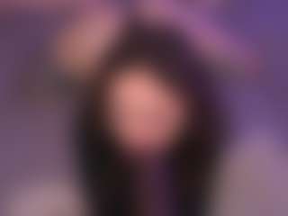 Bllowjoyy's Live Sex Cam Show