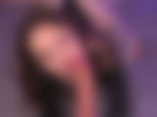 Bllowjoyy's Live Sex Cam Show