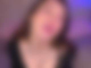 Bllowjoyy's Live Sex Cam Show