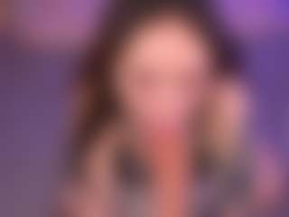 Bllowjoyy's Live Sex Cam Show