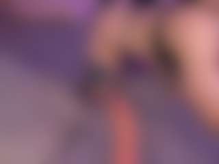 Bllowjoyy's Live Sex Cam Show