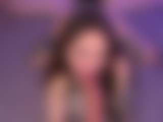 Bllowjoyy's Live Sex Cam Show