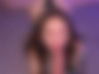 Bllowjoyy's Live Sex Cam Show