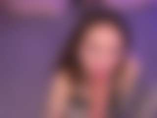 Bllowjoyy's Live Sex Cam Show