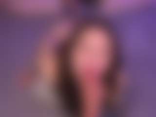 Bllowjoyy's Live Sex Cam Show