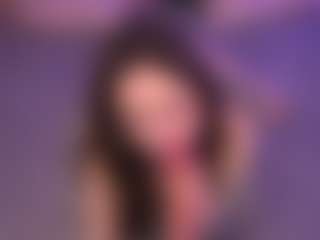 Bllowjoyy's Live Sex Cam Show