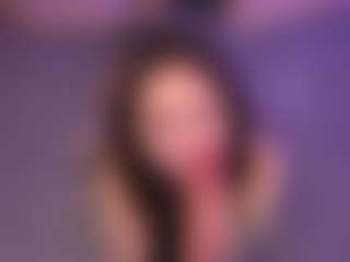 Bllowjoyy's Live Sex Cam Show