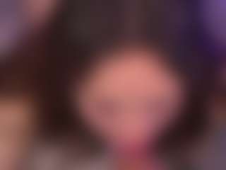 Bllowjoyy's Live Sex Cam Show