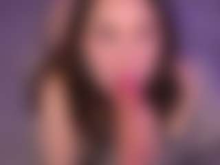 Bllowjoyy's Live Sex Cam Show