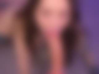 Bllowjoyy's Live Sex Cam Show