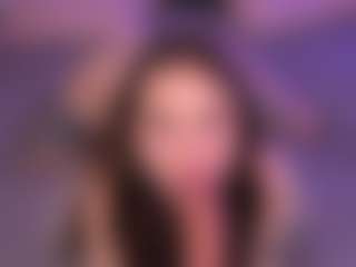Bllowjoyy's Live Sex Cam Show