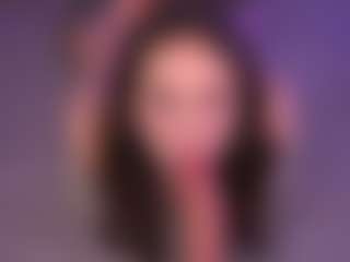 Bllowjoyy's Live Sex Cam Show