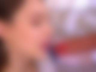 Bllowjoyy's Live Sex Cam Show