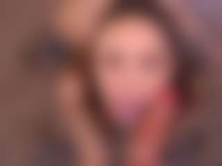 Bllowjoyy's Live Sex Cam Show