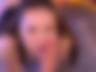 Bllowjoyy's Live Sex Cam Show